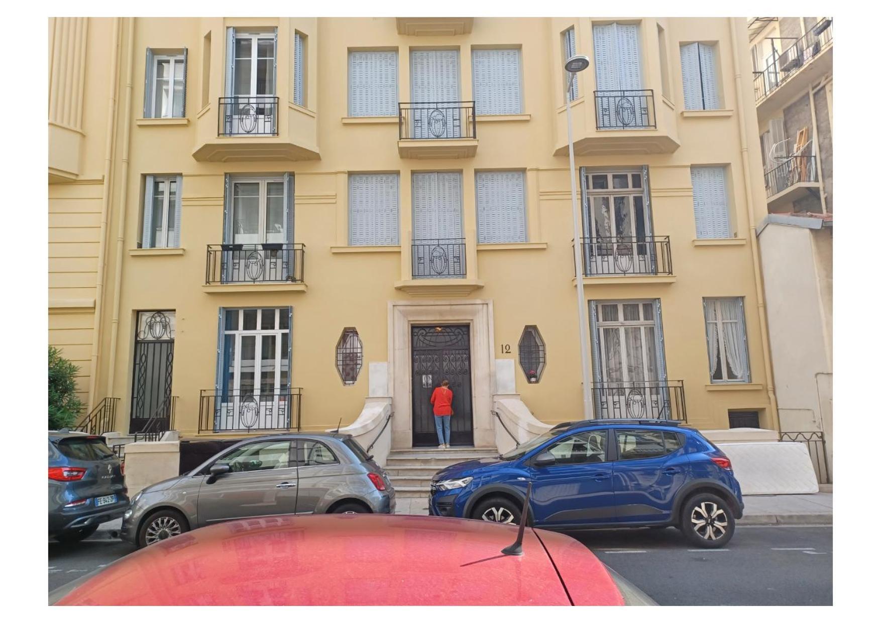 Extraordinaire Grand Studio Au Centre 6 Minutes A Pied De La Plage Et L'Hotel Negresco Nice Exterior photo